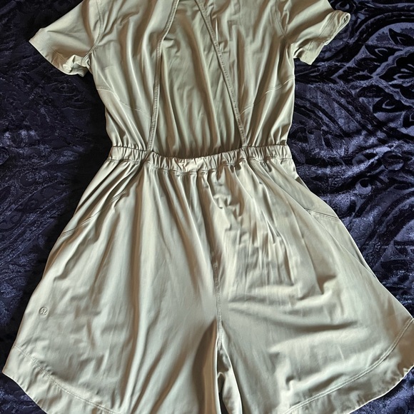 Lululemon Lightweight High Neck Romper - Picture 4 of 4